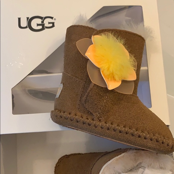 ugg cassie